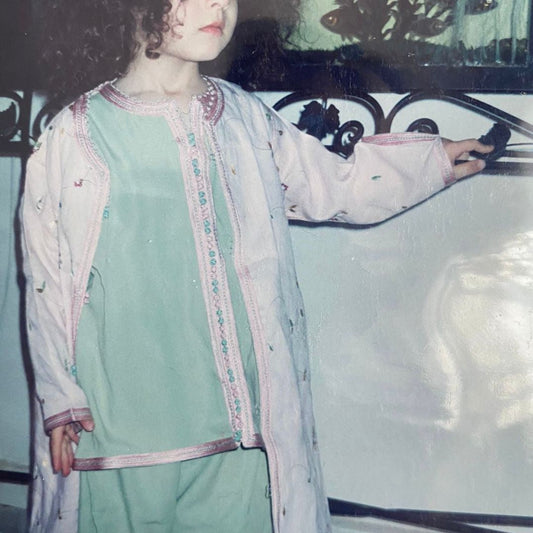 L’histoire de Simsima Caftans : une passion de famille devenue une marque