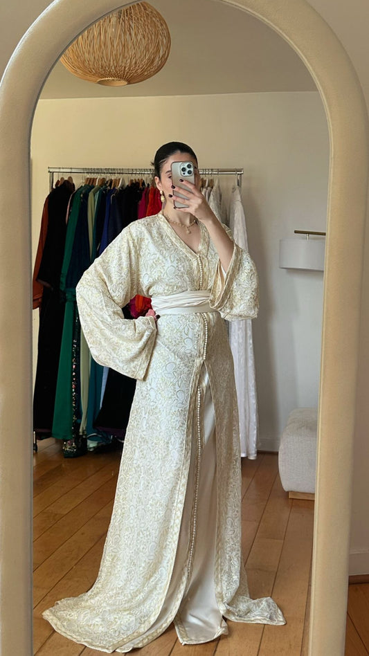 Caftan Fleur d’Ivoire